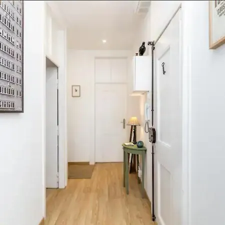 Vintage Terrace With Terrace By Homeful Homes Apartment Lisbon